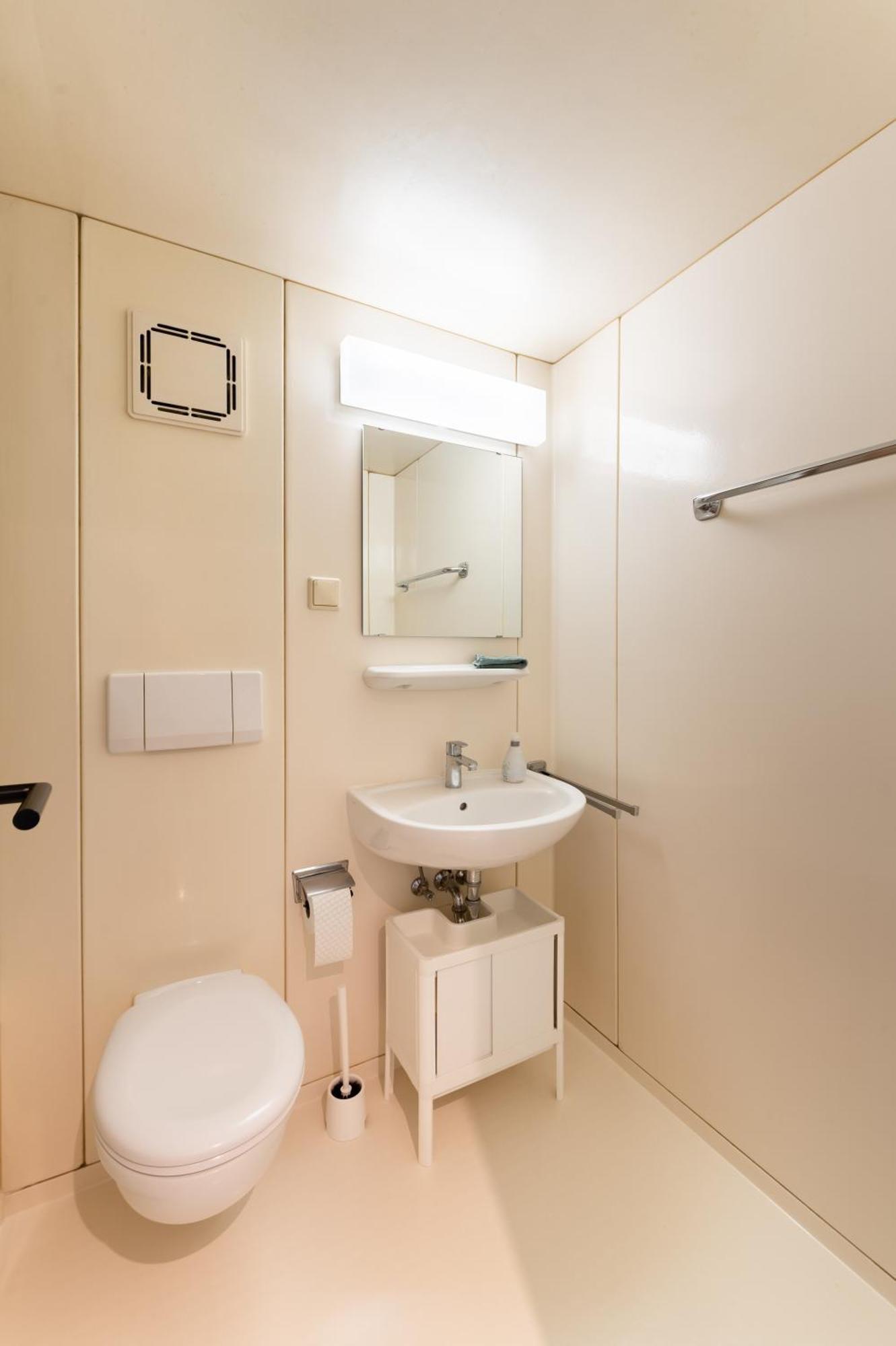 D52 - Das Businessapartment Дрезден Екстериор снимка