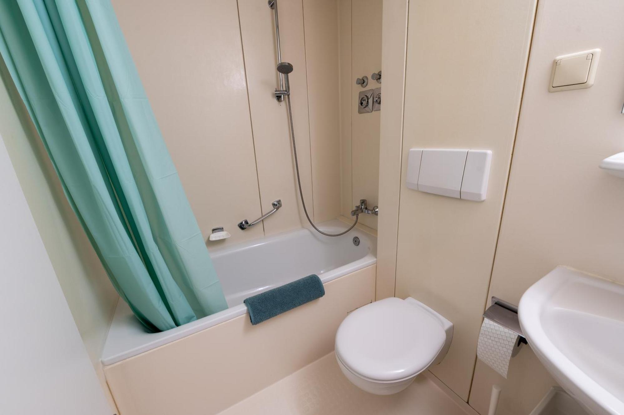 D52 - Das Businessapartment Дрезден Екстериор снимка